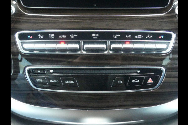Mercedes-Benz V-Klasse 300d Extra Lang DC AMG Pakket LED/Leer/Trekhaak VOL Mercedes-Benz V-Klasse 300d Extra Lang DC AMG Pakket LED/Leer/Trekhaak VOL