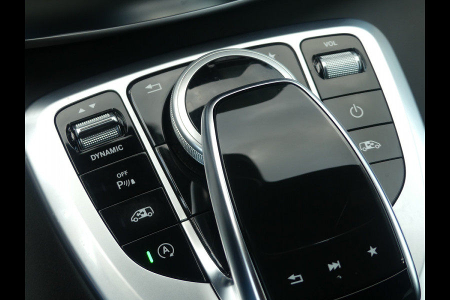 Mercedes-Benz V-Klasse 300d Extra Lang DC AMG Pakket LED/Leer/Trekhaak VOL Mercedes-Benz V-Klasse 300d Extra Lang DC AMG Pakket LED/Leer/Trekhaak VOL