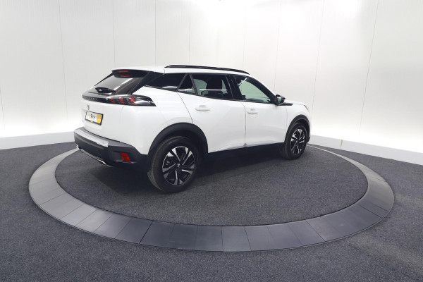 Peugeot 2008 PureTech 130 EAT8 Allure | Camera | Navigatie | Parkeersensoren Peugeot 2008 PureTech 130 EAT8 Allure | Camera | Navigatie | Parkeersensoren