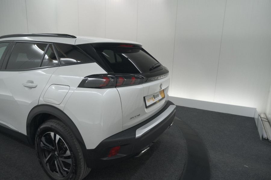 Peugeot 2008 PureTech 130 EAT8 Allure | Camera | Navigatie | Parkeersensoren Peugeot 2008 PureTech 130 EAT8 Allure | Camera | Navigatie | Parkeersensoren