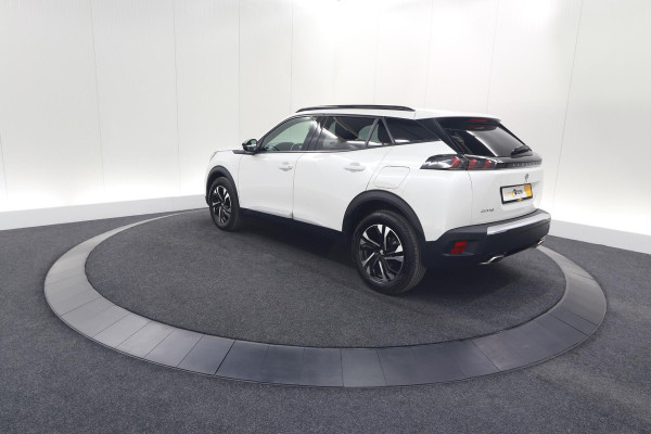 Peugeot 2008 PureTech 130 EAT8 Allure | Camera | Navigatie | Parkeersensoren Peugeot 2008 PureTech 130 EAT8 Allure | Camera | Navigatie | Parkeersensoren