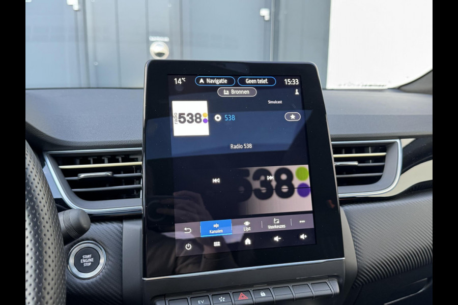 Renault Captur 1.6 E-Tech full hybrid 145 E-Tech engineered | Panorama dak | Trekhaak | Bosé speaker installatie Renault Captur 1.6 E-Tech full hybrid 145 E-Tech engineered | Panorama dak | Trekhaak | Bosé speaker installatie