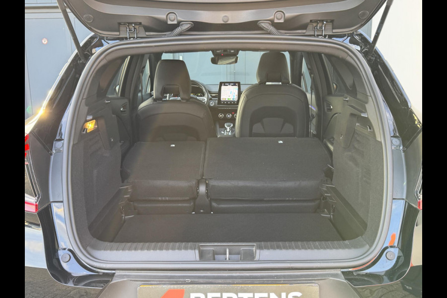 Renault Captur 1.6 E-Tech full hybrid 145 E-Tech engineered | Panorama dak | Trekhaak | Bosé speaker installatie Renault Captur 1.6 E-Tech full hybrid 145 E-Tech engineered | Panorama dak | Trekhaak | Bosé speaker installatie