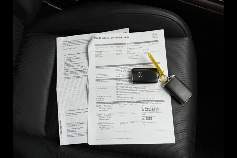 Mazda CX-30 2.0 e-SkyActiv-X M Hybrid Luxury | Schuifdak | Leder | BOSE | LED | HUD | 18 inch Mazda CX-30 2.0 e-SkyActiv-X M Hybrid Luxury | Schuifdak | Leder | BOSE | LED | HUD | 18 inch