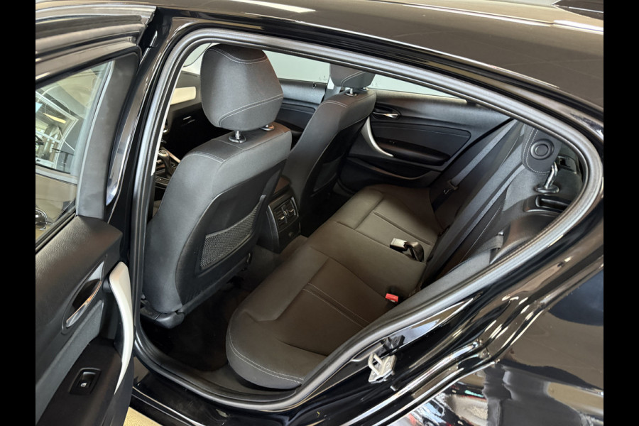 BMW 1-serie 116i Corporate Lease Executive | Navi