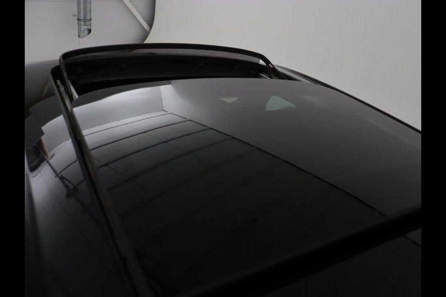 MINI Mini 1.5 Cooper Chili Serious Business | Panoramadak | Navigatie | Cruise Control | LED koplampen | LMV 17 | MINI Mini 1.5 Cooper Chili Serious Business | Panoramadak | Navigatie | Cruise Control | LED koplampen | LMV 17 |