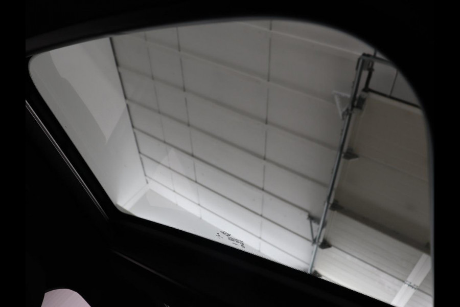 MINI Mini 1.5 Cooper Chili Serious Business | Panoramadak | Navigatie | Cruise Control | LED koplampen | LMV 17 | MINI Mini 1.5 Cooper Chili Serious Business | Panoramadak | Navigatie | Cruise Control | LED koplampen | LMV 17 |