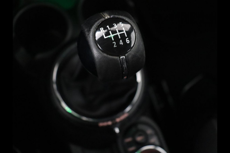 MINI Mini 1.5 Cooper Chili Serious Business | Panoramadak | Navigatie | Cruise Control | LED koplampen | LMV 17 | MINI Mini 1.5 Cooper Chili Serious Business | Panoramadak | Navigatie | Cruise Control | LED koplampen | LMV 17 |