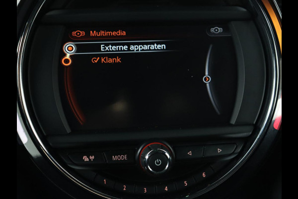 MINI Mini 1.5 Cooper Chili Serious Business | Panoramadak | Navigatie | Cruise Control | LED koplampen | LMV 17 | MINI Mini 1.5 Cooper Chili Serious Business | Panoramadak | Navigatie | Cruise Control | LED koplampen | LMV 17 |