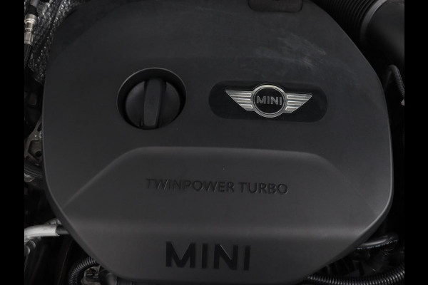 MINI Mini 1.5 Cooper Chili Serious Business | Panoramadak | Navigatie | Cruise Control | LED koplampen | LMV 17 | MINI Mini 1.5 Cooper Chili Serious Business | Panoramadak | Navigatie | Cruise Control | LED koplampen | LMV 17 |