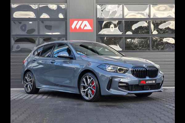 BMW 1-serie 120i M-sport/H&K/Head-up/Carplay/Shadowline-pack BMW 1-serie 120i M-sport/H&K/Head-up/Carplay/Shadowline-pack