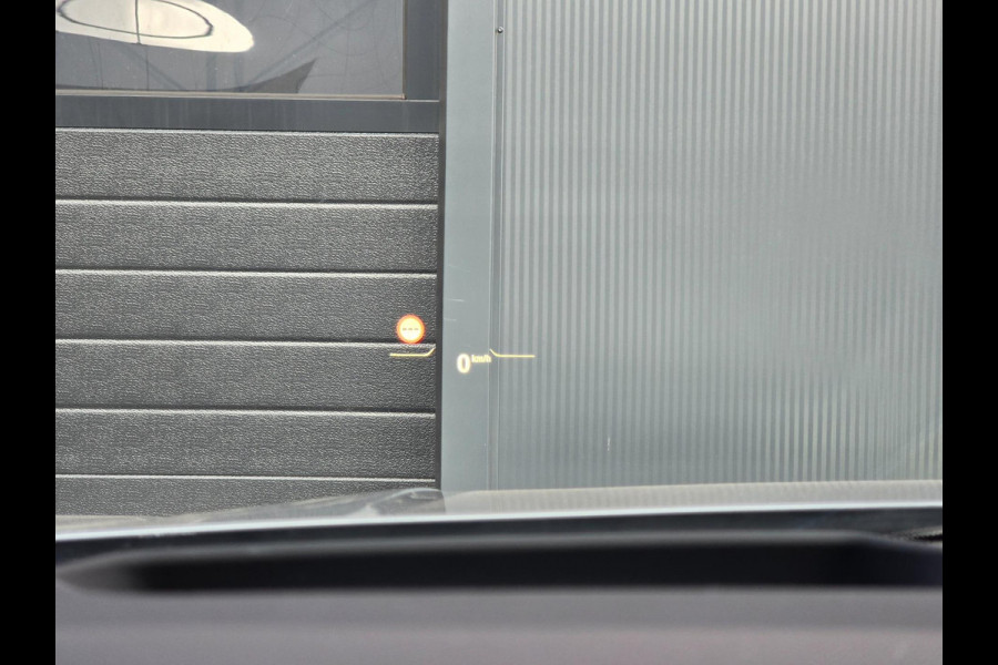 BMW 1-serie 120i M-sport/H&K/Head-up/Carplay/Shadowline-pack BMW 1-serie 120i M-sport/H&K/Head-up/Carplay/Shadowline-pack