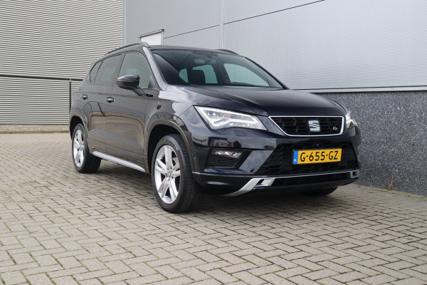 Seat Ateca 1.5 TSI FR Business Intense Pano / 360 camera / Beats / Stoelverwarm / Seat Ateca 1.5 TSI FR Business Intense Pano / 360 camera / Beats / Stoelverwarm /