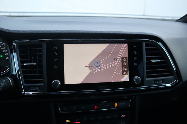 Seat Ateca 1.5 TSI FR Business Intense Pano / 360 camera / Beats / Stoelverwarm / Seat Ateca 1.5 TSI FR Business Intense Pano / 360 camera / Beats / Stoelverwarm /