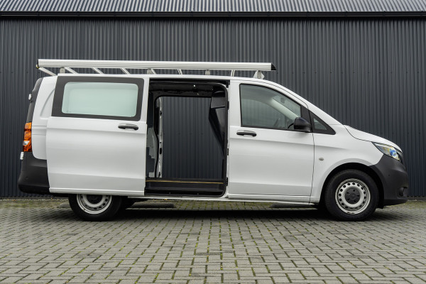 Mercedes-Benz Vito 114 CDI Lang | Automaat | Imperiaal | Camera | Navi | L+R Zijschuifdeur | Cruise | Airco | PDC | Euro 6 Mercedes-Benz Vito 114 CDI Lang | Automaat | Imperiaal | Camera | Navi | L+R Zijschuifdeur | Cruise | Airco | PDC | Euro 6