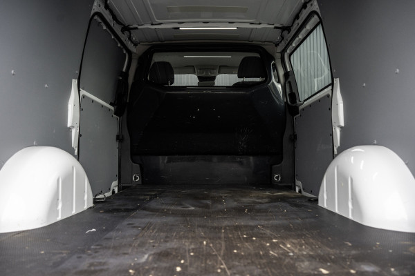 Mercedes-Benz Vito 114 CDI Lang | Automaat | Imperiaal | Camera | Navi | L+R Zijschuifdeur | Cruise | Airco | PDC | Euro 6 Mercedes-Benz Vito 114 CDI Lang | Automaat | Imperiaal | Camera | Navi | L+R Zijschuifdeur | Cruise | Airco | PDC | Euro 6