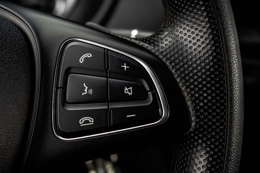 Mercedes-Benz Vito 114 CDI Lang | Automaat | Imperiaal | Camera | Navi | L+R Zijschuifdeur | Cruise | Airco | PDC | Euro 6 Mercedes-Benz Vito 114 CDI Lang | Automaat | Imperiaal | Camera | Navi | L+R Zijschuifdeur | Cruise | Airco | PDC | Euro 6