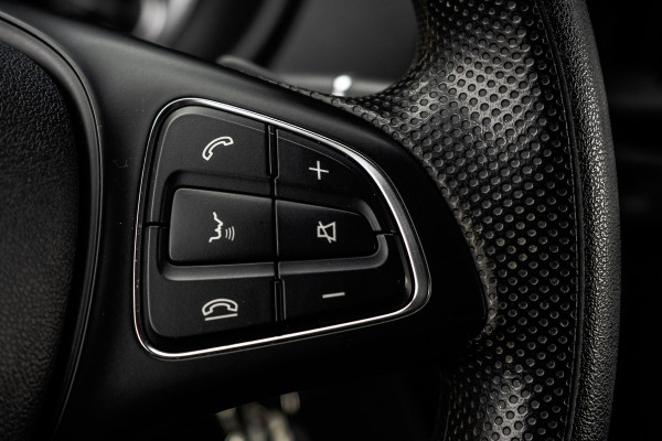 Mercedes-Benz Vito 114 CDI Lang | Automaat | Imperiaal | Camera | Navi | L+R Zijschuifdeur | Cruise | Airco | PDC | Euro 6 Mercedes-Benz Vito 114 CDI Lang | Automaat | Imperiaal | Camera | Navi | L+R Zijschuifdeur | Cruise | Airco | PDC | Euro 6