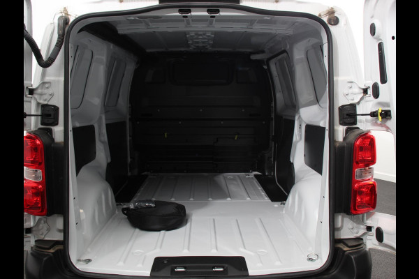 Citroën ë-Jumpy L2 136 Automaat 75 kWh | 3p | Automatische Airco | Multimedia scherm | Cruise Control | Dab | Digitaal dasboard | Citroën ë-Jumpy L2 136 Automaat 75 kWh | 3p | Automatische Airco | Multimedia scherm | Cruise Control | Dab | Digitaal dasboard |