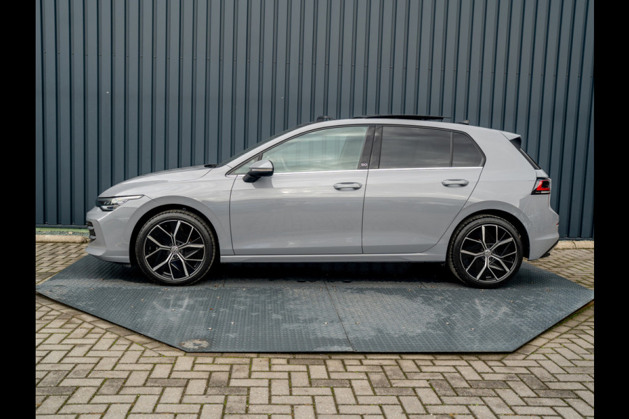 Volkswagen Golf 1.5 eTSI 50 Edition | Panodak | Head Up | Stoelgeheugen | Trekhaak Elk. Wegkl. | Harman/ Kardon | Prijs Rijklaar!!