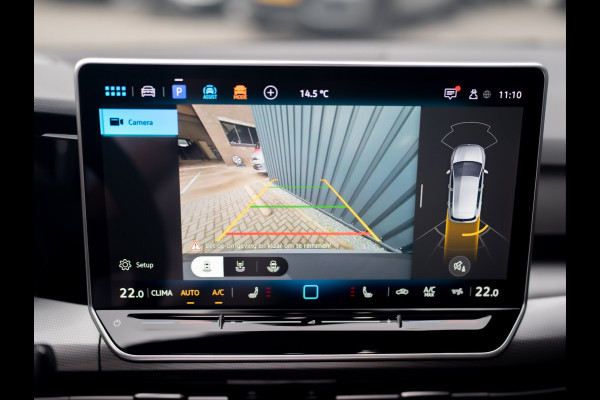 Volkswagen Golf 1.5 eTSI 50 Edition | Panodak | Head Up | Stoelgeheugen | Trekhaak Elk. Wegkl. | Harman/ Kardon | Prijs Rijklaar!!