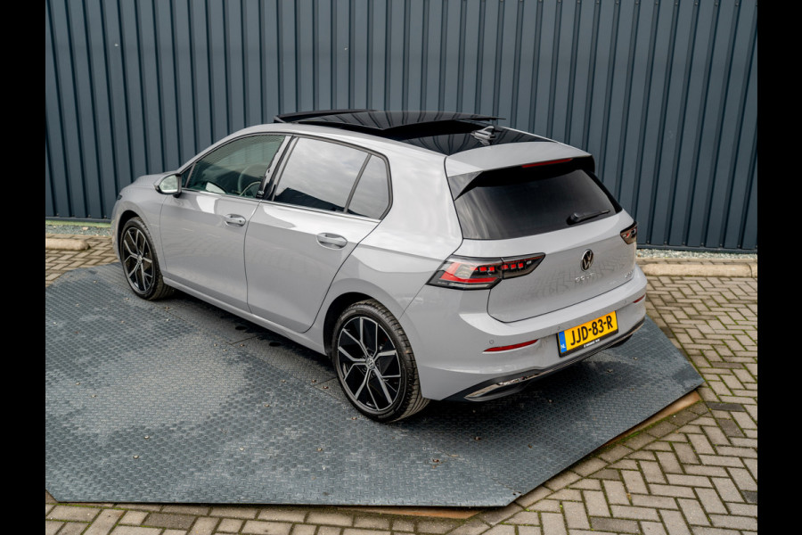 Volkswagen Golf 1.5 eTSI 50 Edition | Panodak | Head Up | Stoelgeheugen | Trekhaak Elk. Wegkl. | Harman/ Kardon | Prijs Rijklaar!!