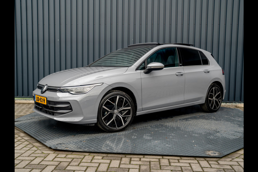 Volkswagen Golf 1.5 eTSI 50 Edition | Panodak | Head Up | Stoelgeheugen | Trekhaak Elk. Wegkl. | Harman/ Kardon | Prijs Rijklaar!!