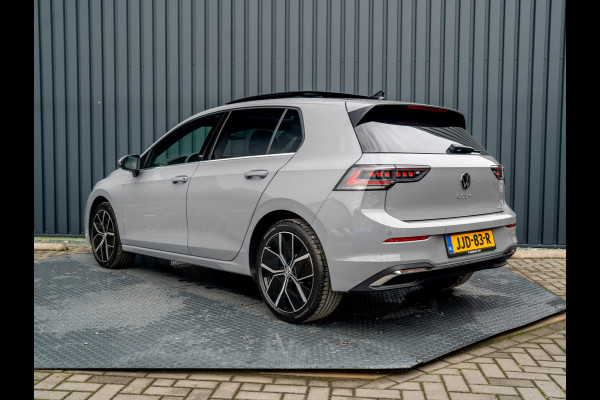 Volkswagen Golf 1.5 eTSI 50 Edition | Panodak | Head Up | Stoelgeheugen | Trekhaak Elk. Wegkl. | Harman/ Kardon | Prijs Rijklaar!!