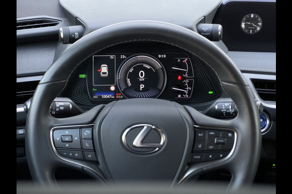 Lexus UX 250h Style+ Edition | Leder | Camera | Carplay | 18 inch | Dodehoek