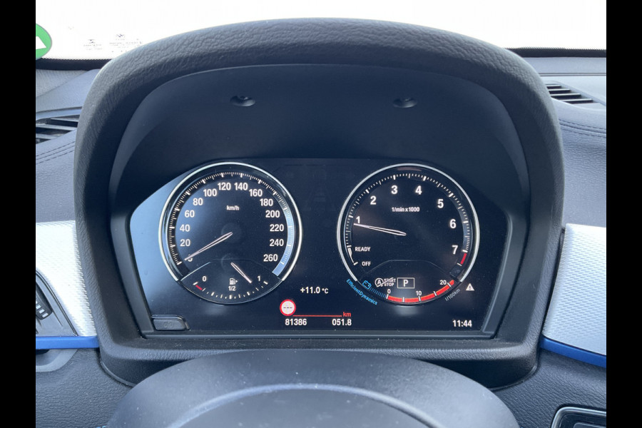 BMW X1 xDrive20i High Executive M-Sport Trekhaak Nav/Cam Stoelverw Elek.Klep Dealer-OH! BMW X1 xDrive20i High Executive M-Sport Trekhaak Nav/Cam Stoelverw Elek.Klep Dealer-OH!