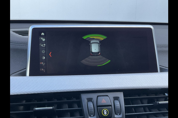 BMW X1 xDrive20i High Executive M-Sport Trekhaak Nav/Cam Stoelverw Elek.Klep Dealer-OH! BMW X1 xDrive20i High Executive M-Sport Trekhaak Nav/Cam Stoelverw Elek.Klep Dealer-OH!