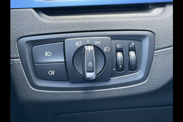 BMW X1 xDrive20i High Executive M-Sport Trekhaak Nav/Cam Stoelverw Elek.Klep Dealer-OH! BMW X1 xDrive20i High Executive M-Sport Trekhaak Nav/Cam Stoelverw Elek.Klep Dealer-OH!