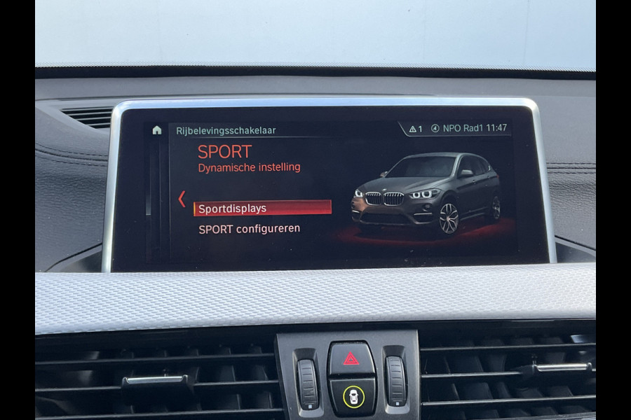 BMW X1 xDrive20i High Executive M-Sport Trekhaak Nav/Cam Stoelverw Elek.Klep Dealer-OH! BMW X1 xDrive20i High Executive M-Sport Trekhaak Nav/Cam Stoelverw Elek.Klep Dealer-OH!