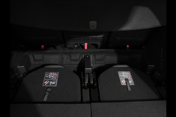 Peugeot 5008 1.2 PureTech Automaat GT Black Pack 7p | Climate control | Adaptive Cruise Control | Achteruitrij Camera | Verwarmde voorstoelen | Keyless | Navigatie | LED | Apple Carplay/ Android Auto Peugeot 5008 1.2 PureTech Automaat GT Black Pack 7p | Climate control | Adaptive Cruise Control | Achteruitrij Camera | Verwarmde voorstoelen | Keyless | Navigatie | LED | Apple Carplay/ Android Auto