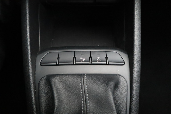 Kia Stonic 1.0 T-GDi DynamicLine Carplay / Android Auto / Camera / Cruise