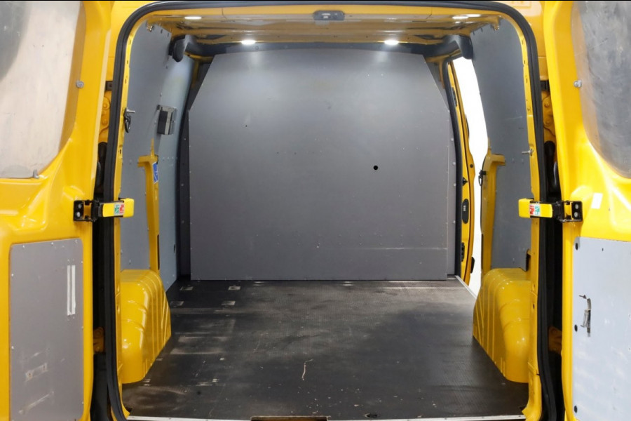 Ford Transit Custom 320 2.0 TDCI L2H1 Trend Airco Trekhaak 2800kg 03-2021 Ford Transit Custom 320 2.0 TDCI L2H1 Trend Airco Trekhaak 2800kg 03-2021