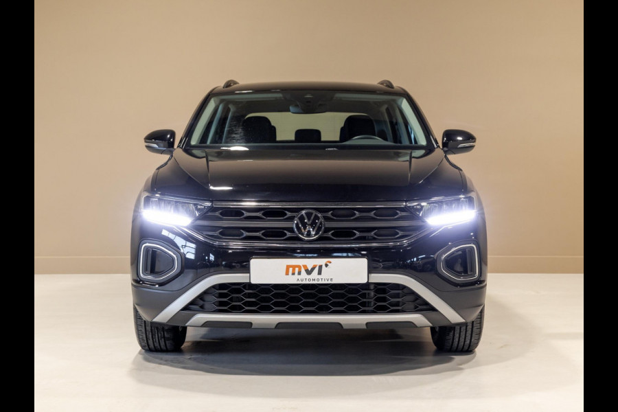 Volkswagen T-Roc 1.0 TSI Life / 110pk / Trekhaak / Achteruitrij camera / Stoelverwarming / Volkswagen T-Roc 1.0 TSI Life / 110pk / Trekhaak / Achteruitrij camera / Stoelverwarming /