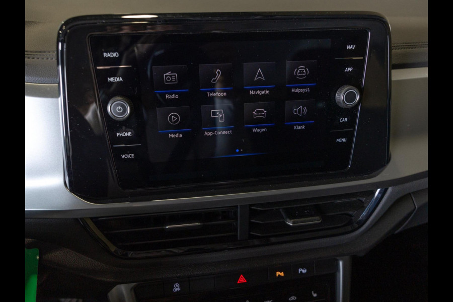 Volkswagen T-Roc 1.0 TSI Life / 110pk / Trekhaak / Achteruitrij camera / Stoelverwarming / Volkswagen T-Roc 1.0 TSI Life / 110pk / Trekhaak / Achteruitrij camera / Stoelverwarming /