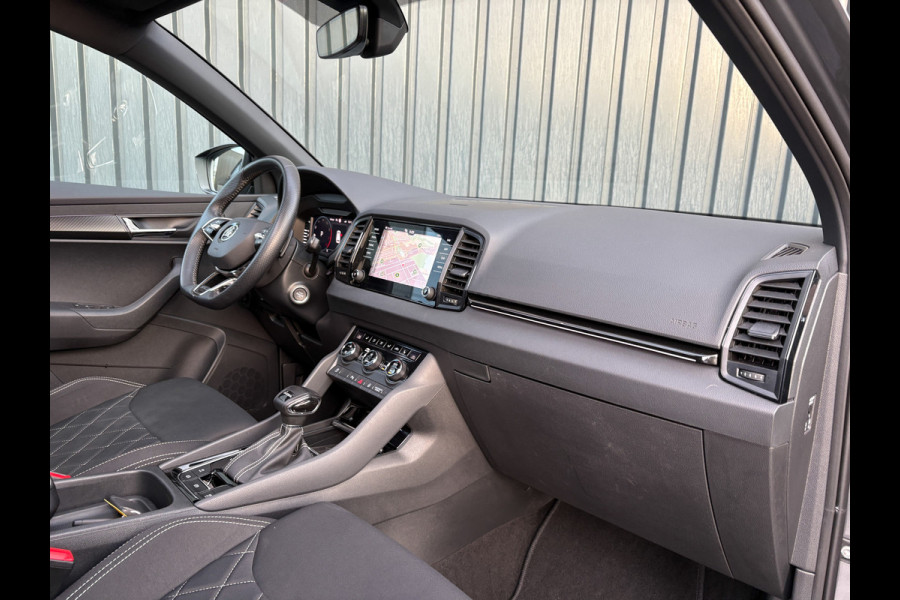 Škoda Karoq 1.5 TSI ACT Sportline Business | Panodak | Adapt. cr. | Camera |Stoel & Stuur verw. | Keyless | Prijs Rijklaar!!
