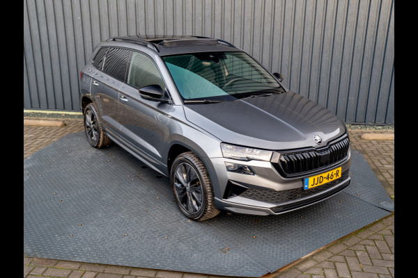 Škoda Karoq 1.5 TSI ACT Sportline Business | Panodak | Adapt. cr. | Camera |Stoel & Stuur verw. | Keyless | Prijs Rijklaar!!