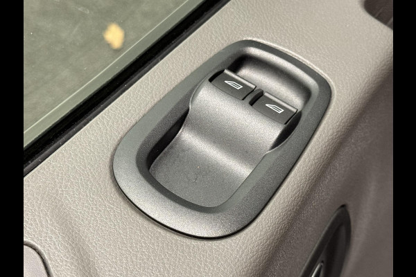 Ford Transit 290 2.0 TDCI L2H2 Trend Airco Bluetooth Camera  Cruise Control