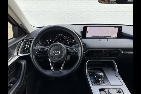 Mazda CX-60 2.5 e-SkyActiv PHEV Homura | Pano | Driver Pack | Comfort Pack | Convenience Pack Mazda CX-60 2.5 e-SkyActiv PHEV Homura | Pano | Driver Pack | Comfort Pack | Convenience Pack