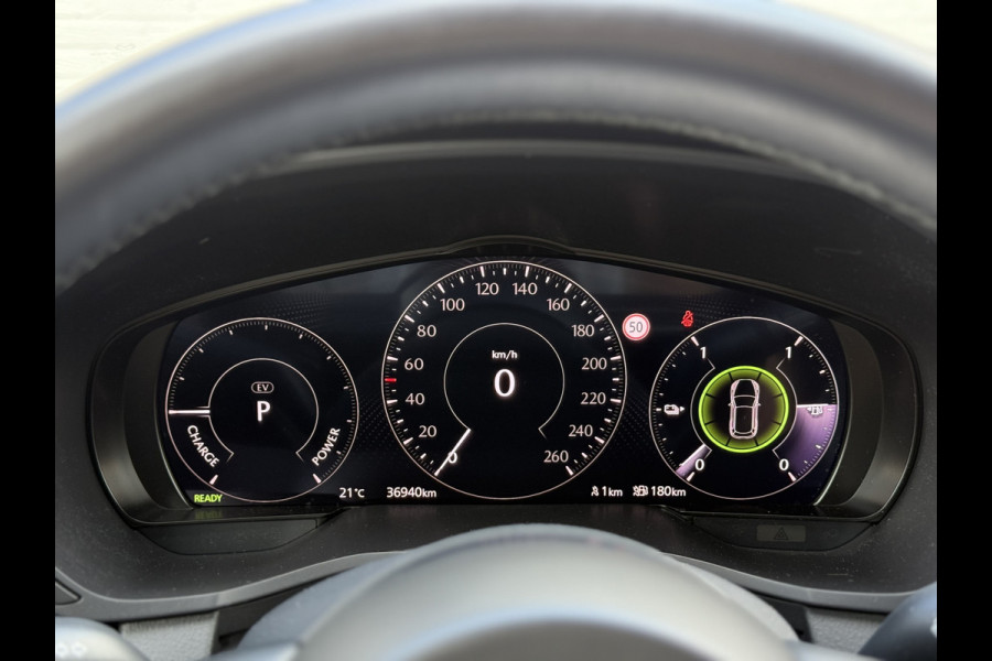 Mazda CX-60 2.5 e-SkyActiv PHEV Homura | Pano | Driver Pack | Comfort Pack | Convenience Pack Mazda CX-60 2.5 e-SkyActiv PHEV Homura | Pano | Driver Pack | Comfort Pack | Convenience Pack