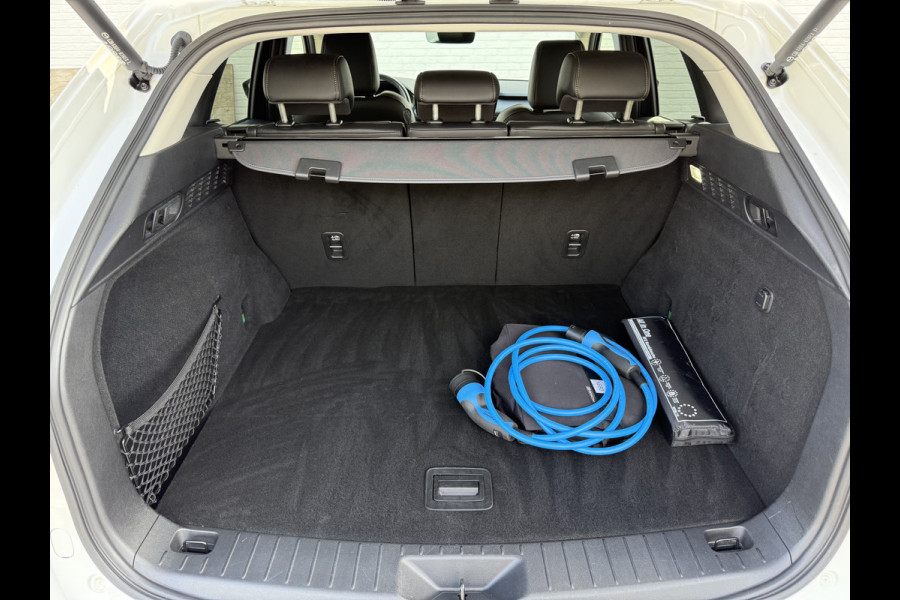 Mazda CX-60 2.5 e-SkyActiv PHEV Homura | Pano | Driver Pack | Comfort Pack | Convenience Pack Mazda CX-60 2.5 e-SkyActiv PHEV Homura | Pano | Driver Pack | Comfort Pack | Convenience Pack