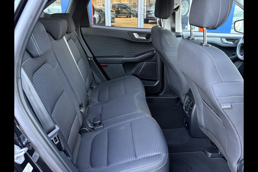 Ford Kuga 2.5 PHEV Titanium | Zuid | Adaptive cruise control | Camera | Trekhaak | Navigatie | Parkeersensoren