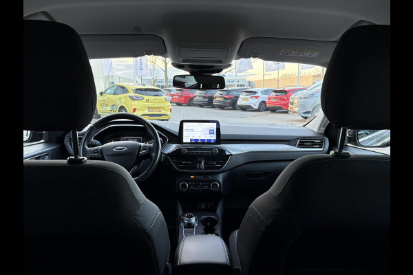 Ford Kuga 2.5 PHEV Titanium | Zuid | Adaptive cruise control | Camera | Trekhaak | Navigatie | Parkeersensoren