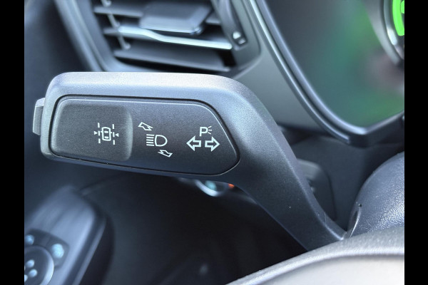 Ford Kuga 2.5 PHEV Titanium | Zuid | Adaptive cruise control | Camera | Trekhaak | Navigatie | Parkeersensoren