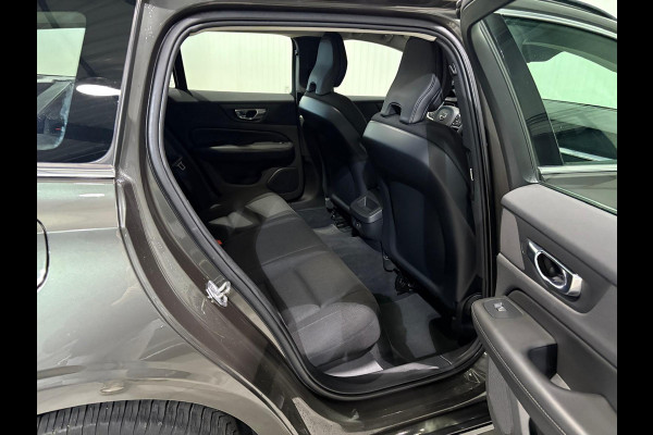 Volvo V60 B3 Aut. Benzine Momentum ACC Parkeercamera 163pk