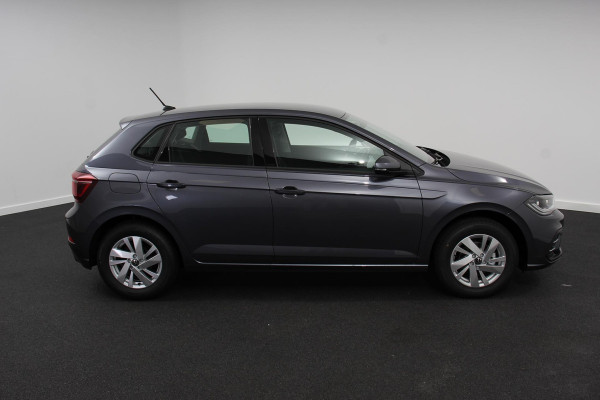 Volkswagen Polo 1.0 TSI DSG Style | Navigatie | Climate Control | Cruise control adaptive | Parkeer sensoren | Led | Dab | Lichtmetalen Velgen | Digitale Cockpit Volkswagen Polo 1.0 TSI DSG Style | Navigatie | Climate Control | Cruise control adaptive | Parkeer sensoren | Led | Dab | Lichtmetalen Velgen | Digitale Cockpit