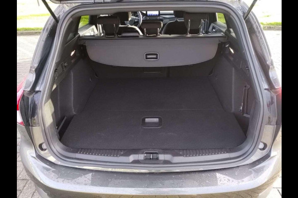 Ford FOCUS Wagon 1.0 EcoBoost Hybrid ST Line X Business | WORDT VERWACHT | Winter Pack | Full LED koplampen | Head up Display Ford FOCUS Wagon 1.0 EcoBoost Hybrid ST Line X Business | WORDT VERWACHT | Winter Pack | Full LED koplampen | Head up Display